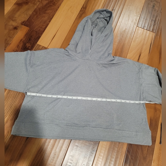 Fabletics Cloud Jersey Cropped Hoodie - Picture 6 of 9